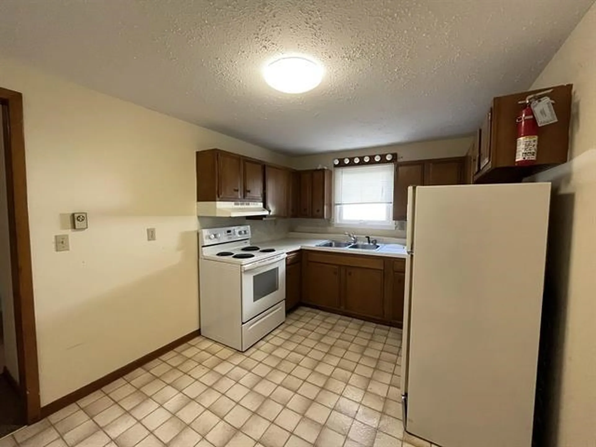 13 James Avenue Burlington VT 05408