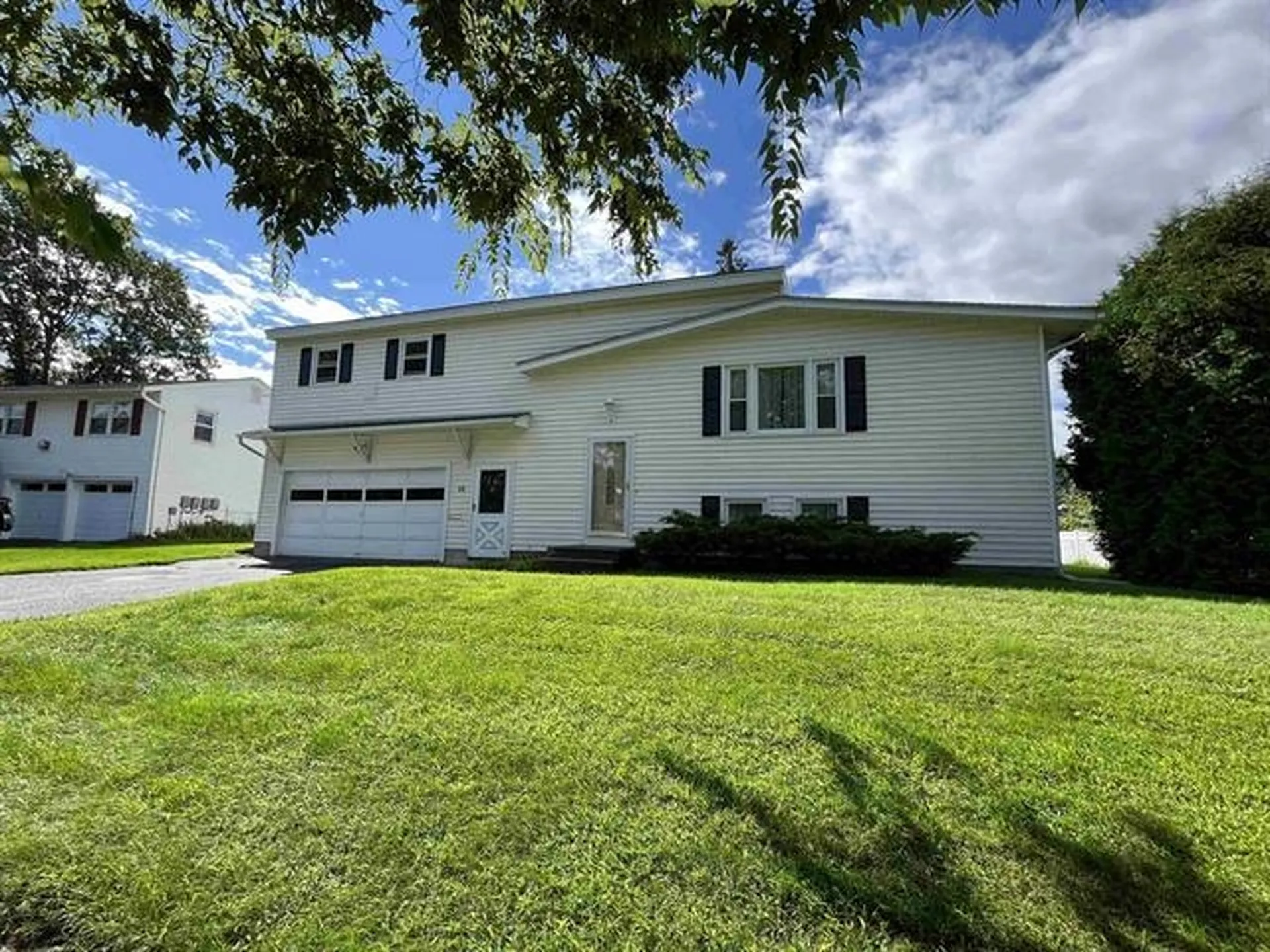 13 James Avenue Burlington VT 05408