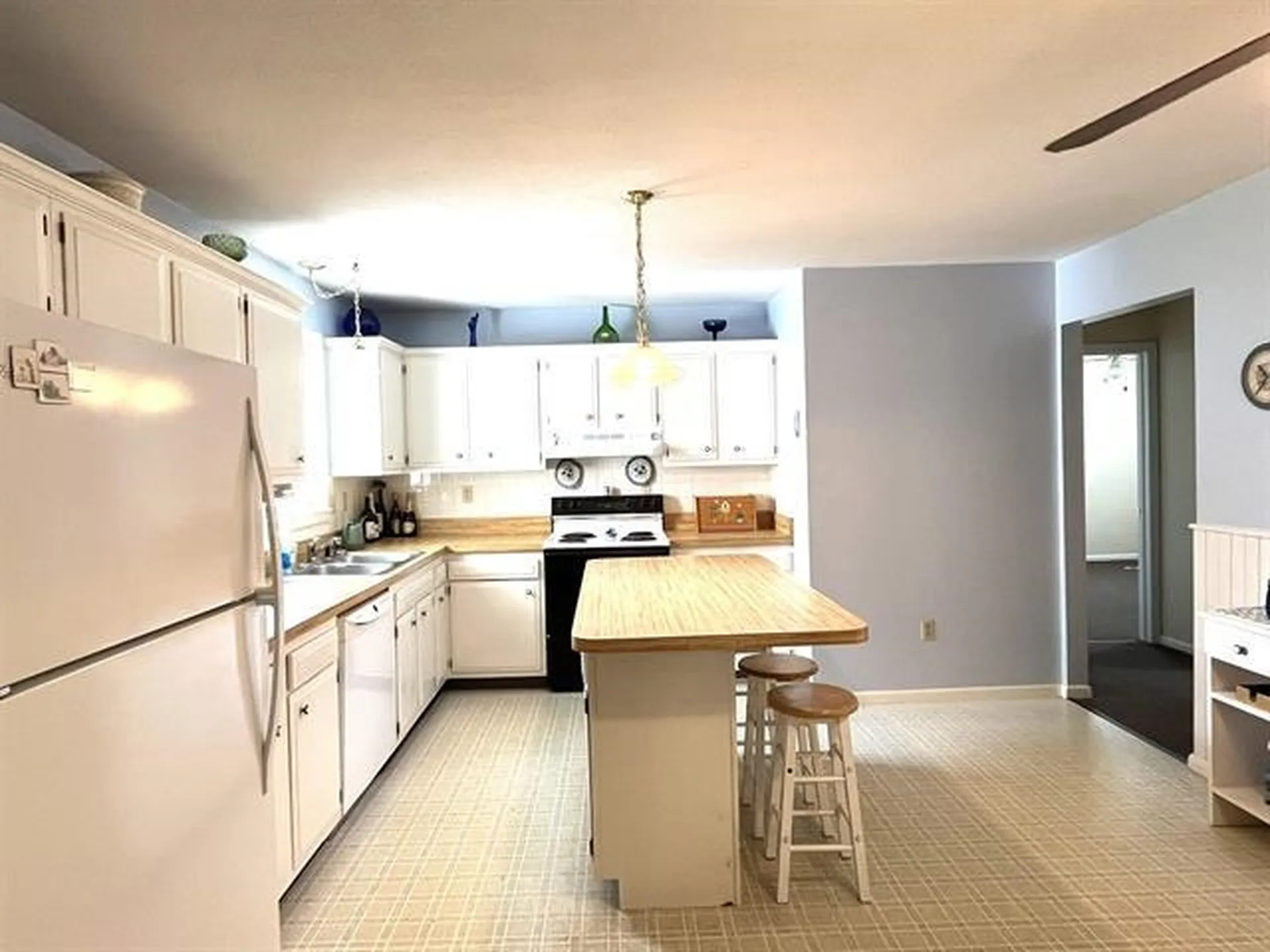 13 James Avenue Burlington VT 05408