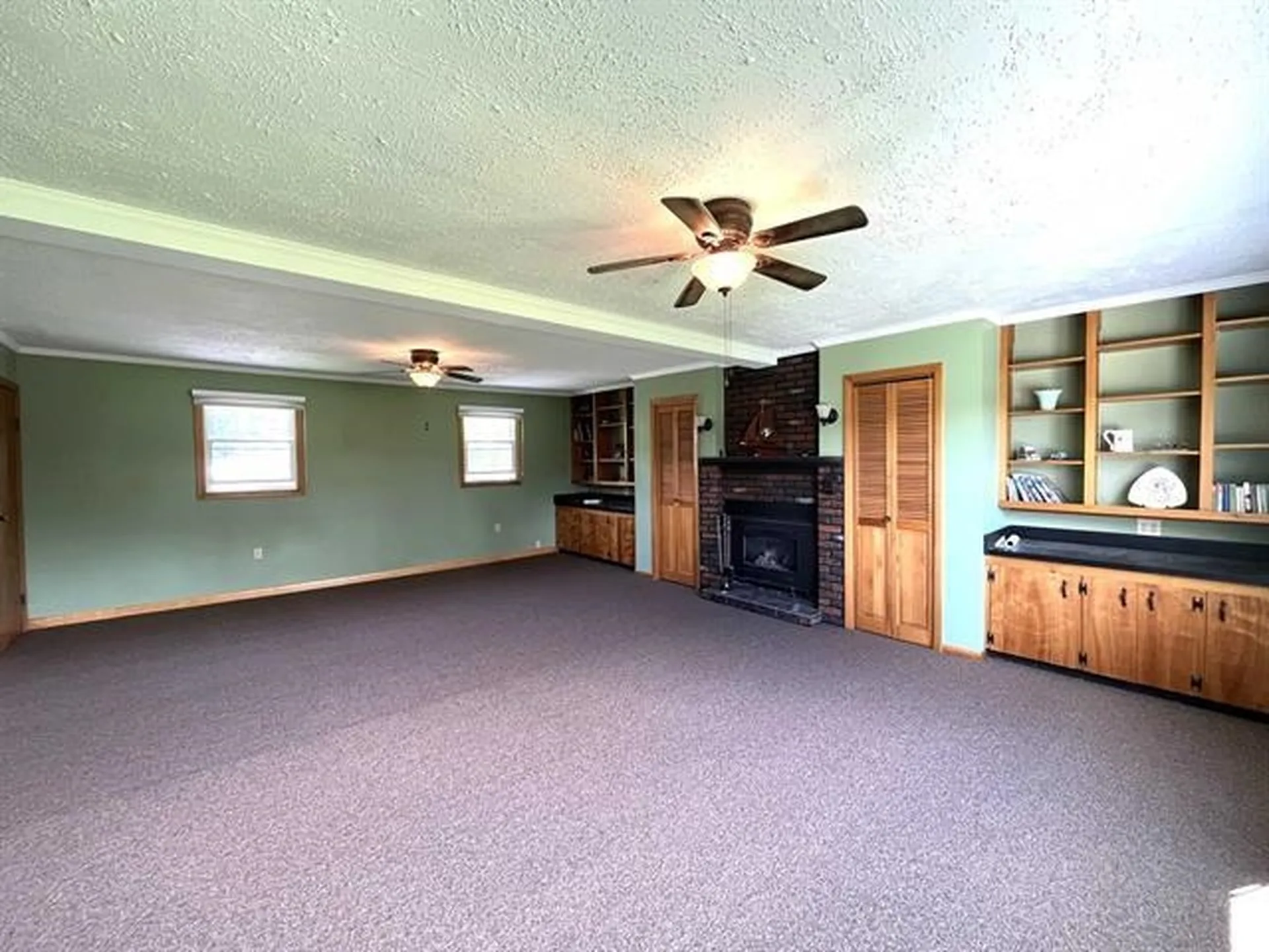 13 James Avenue Burlington VT 05408