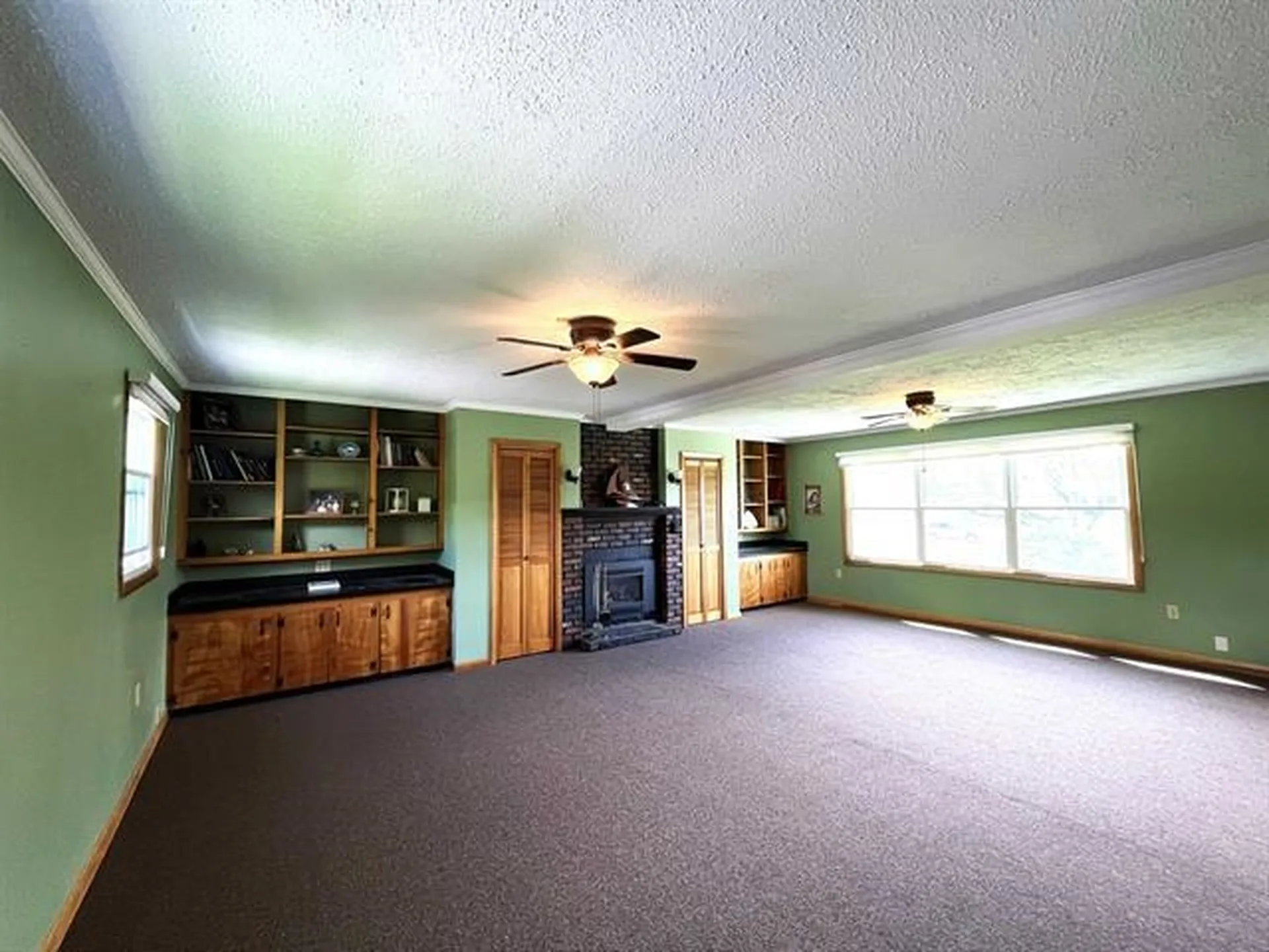 13 James Avenue Burlington VT 05408