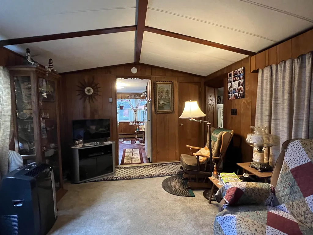 7 Bailey Drive Boscawen NH 03303