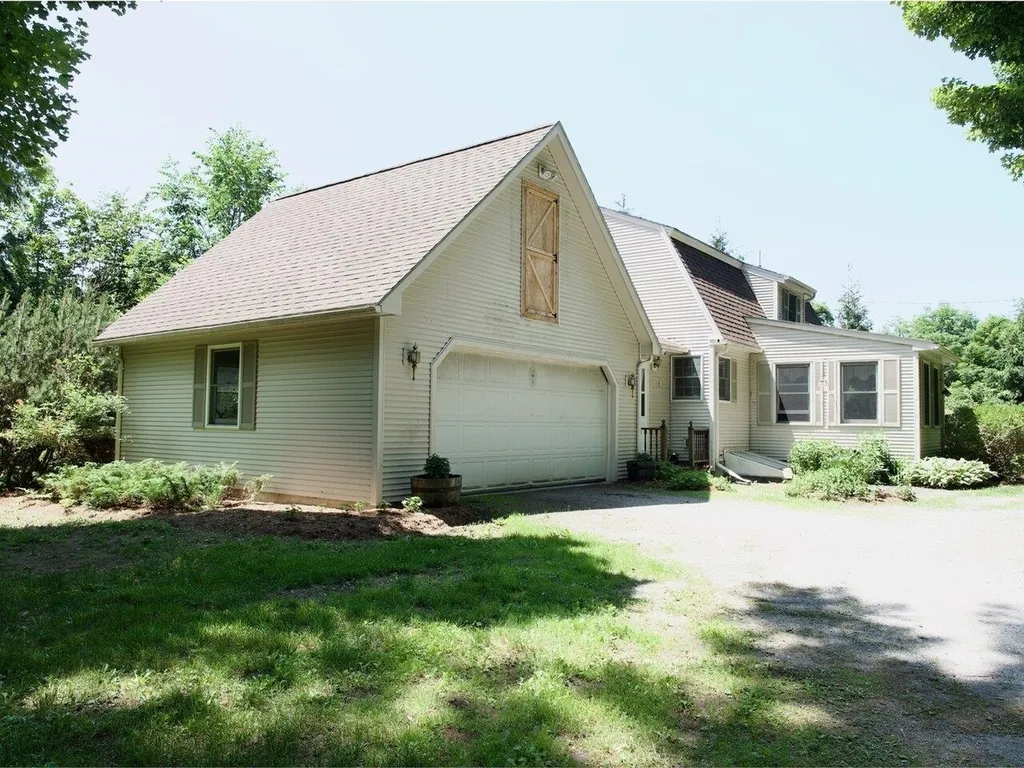 186 Rollin Irish Road Milton VT 05468