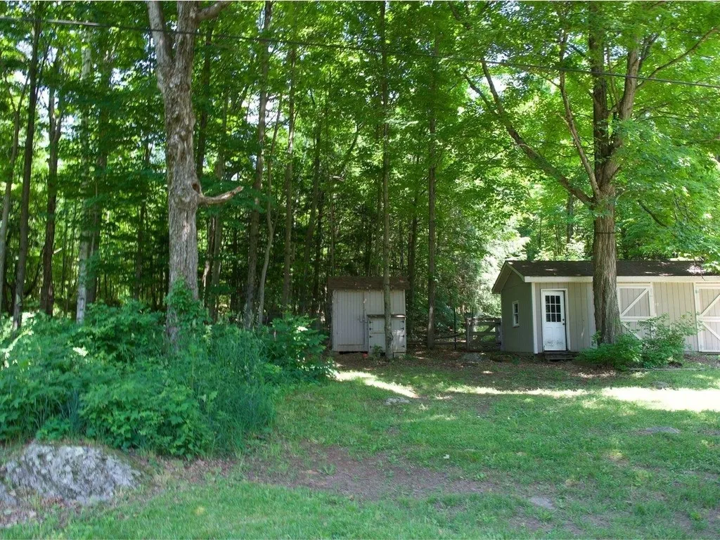 186 Rollin Irish Road Milton VT 05468