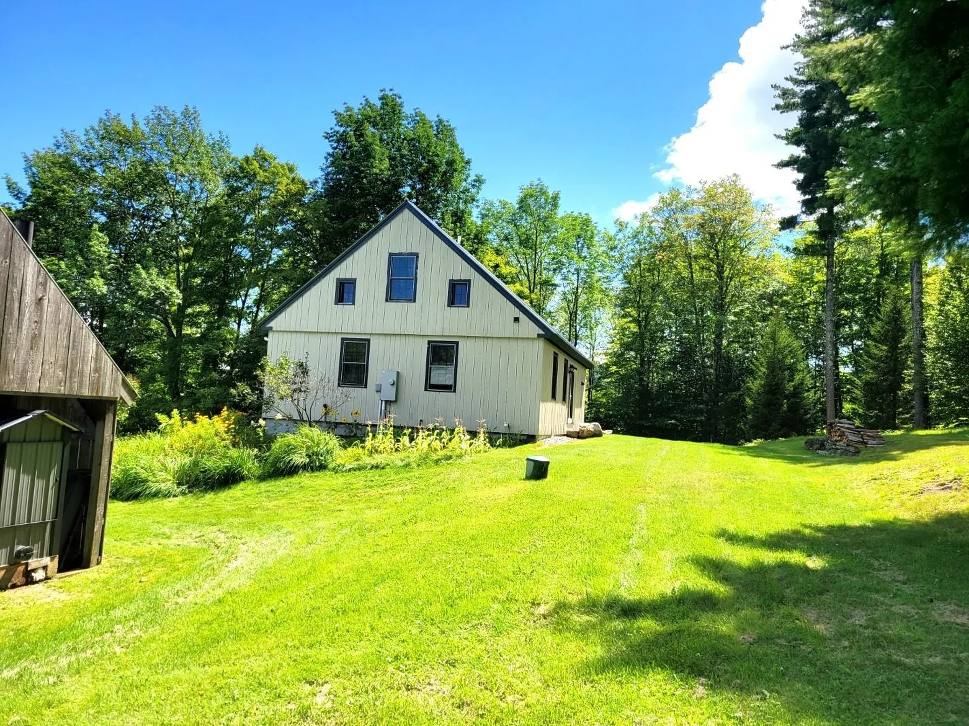 1567 Mt. Hunger Road Barnard VT 05031-0884