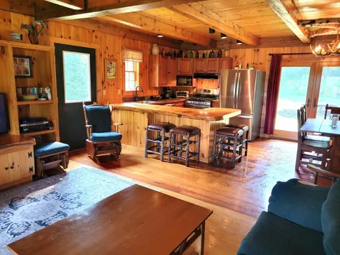 1567 Mount Hunger Road Barnard VT 05031-0884