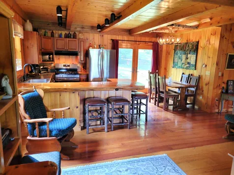 1567 Mount Hunger Road Barnard VT 05031-0884