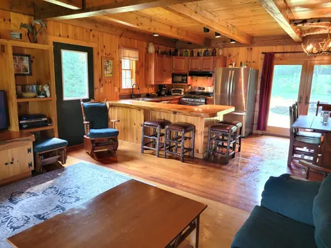 1567 Mount Hunger Road Barnard VT 05031-0884