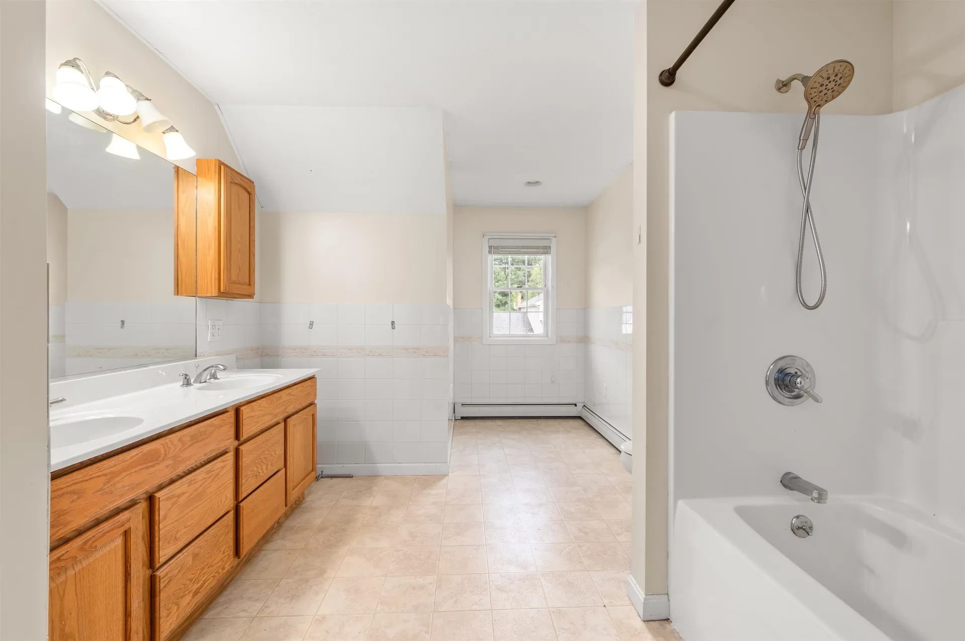 171 Sarah Circle Laconia NH 03246
