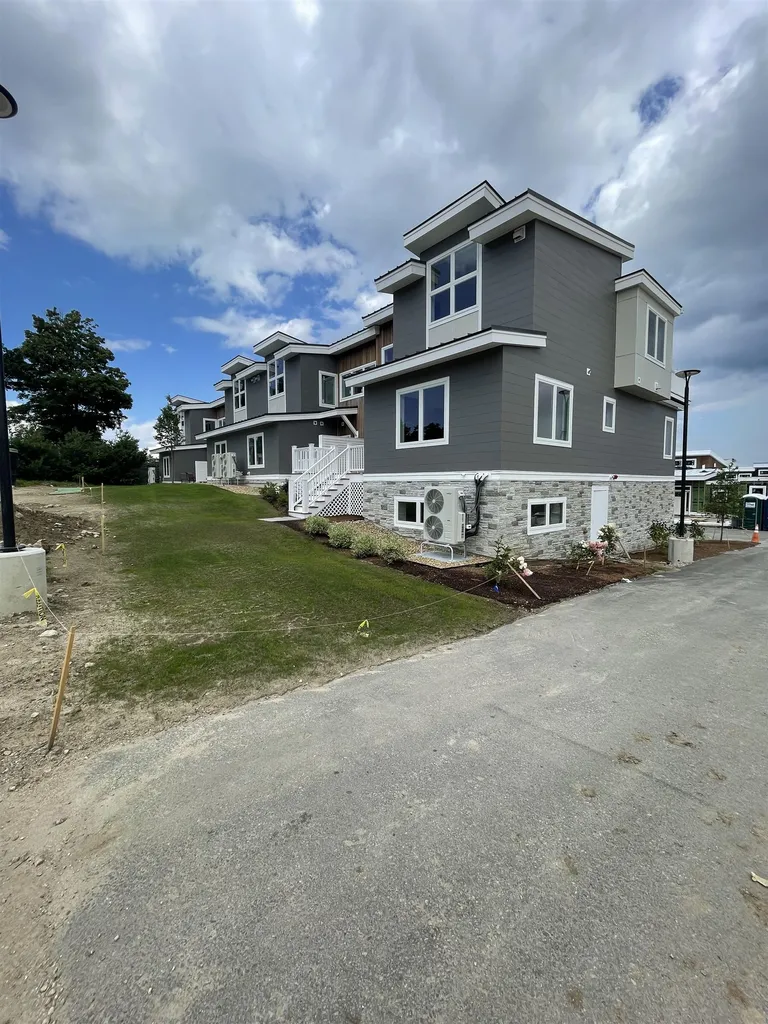 48 Vantage Point Drive Laconia NH 03246