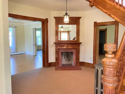 28 Main Street Walpole NH 03608