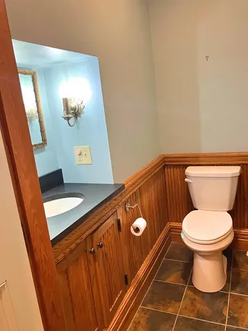 28 Main Street Walpole NH 03608