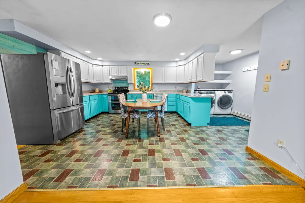 287 Old Hillsboro Road Henniker NH 03242