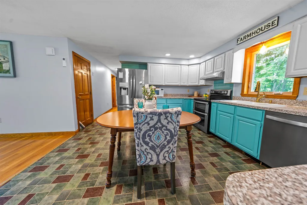 287 Old Hillsboro Road Henniker NH 03242
