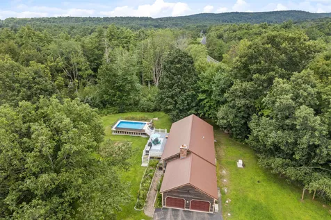 287 Old Hillsboro Road Henniker NH 03242