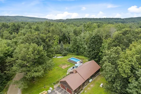 287 Old Hillsboro Road Henniker NH 03242