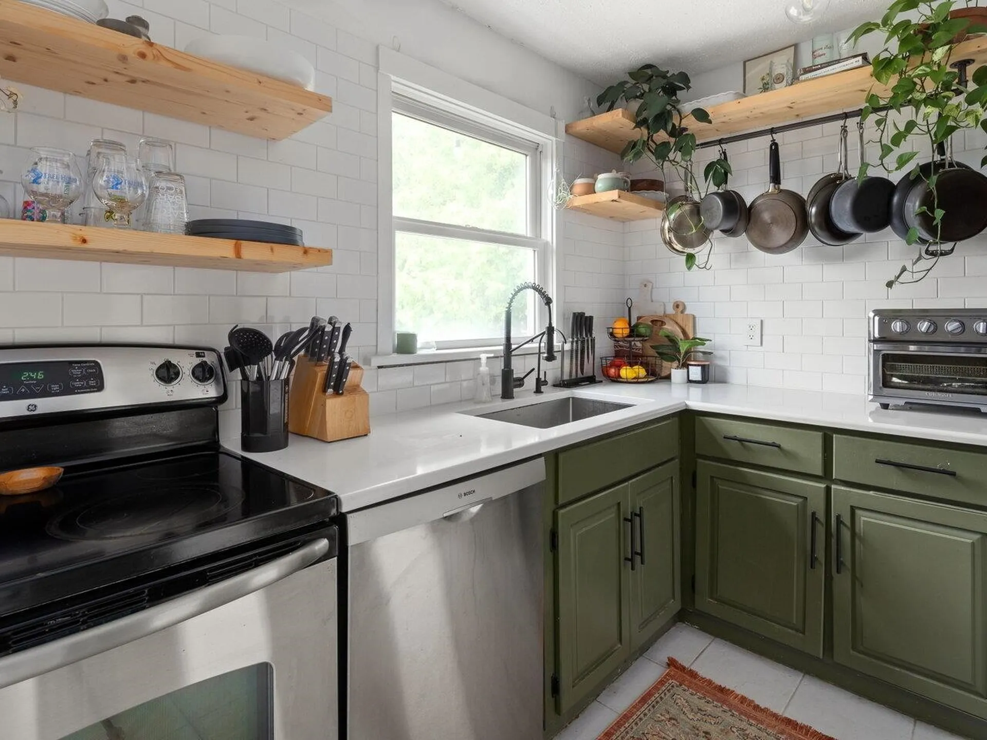 146 Cherry Lane Burlington VT 05401