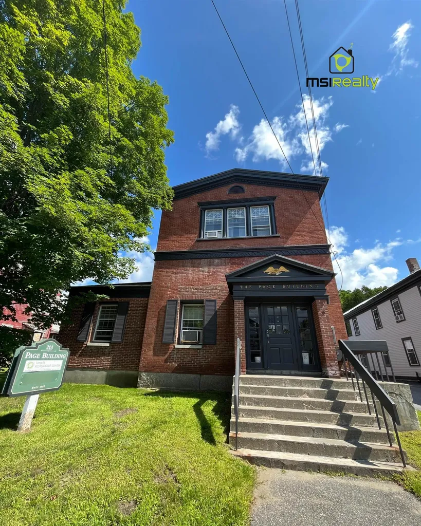 213 Main Street Hyde Park VT 05655