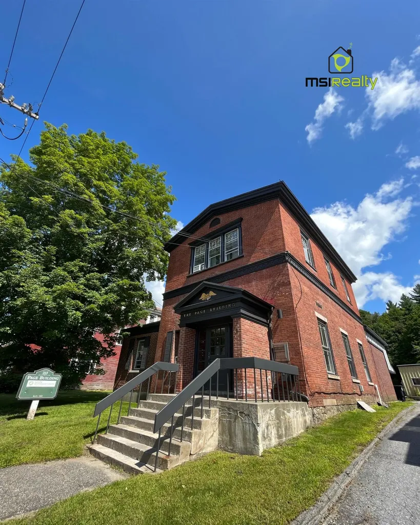213 Main Street Hyde Park VT 05655