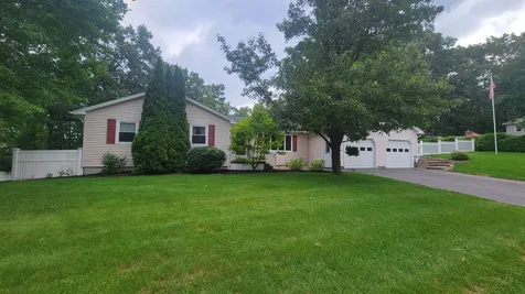 568 Elgin Avenue Manchester NH 03104