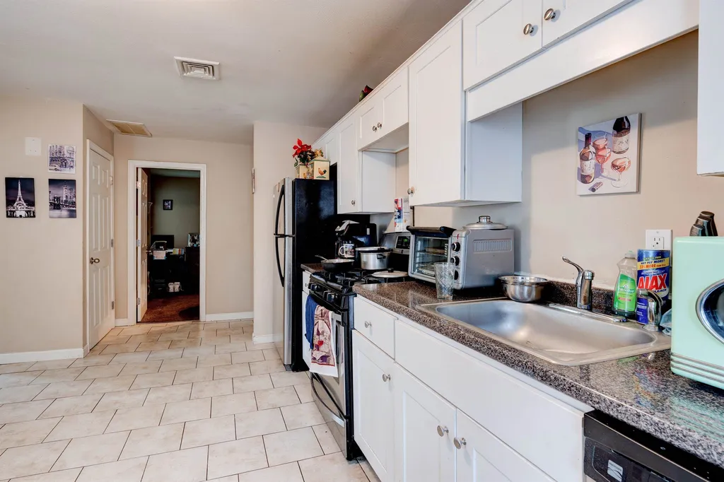 90 Palm Street Nashua NH 03060