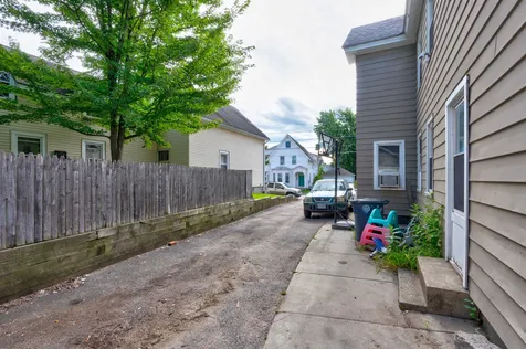90 Palm Street Nashua NH 03060