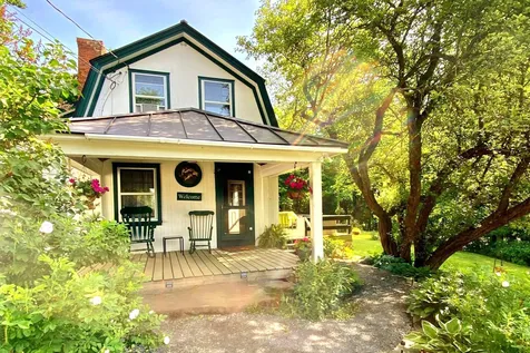 402 West Street Brookfield VT 05036