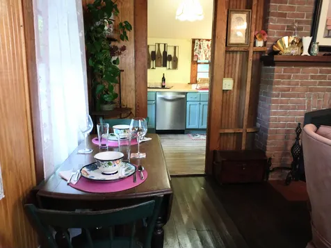 402 West Street Brookfield VT 05036
