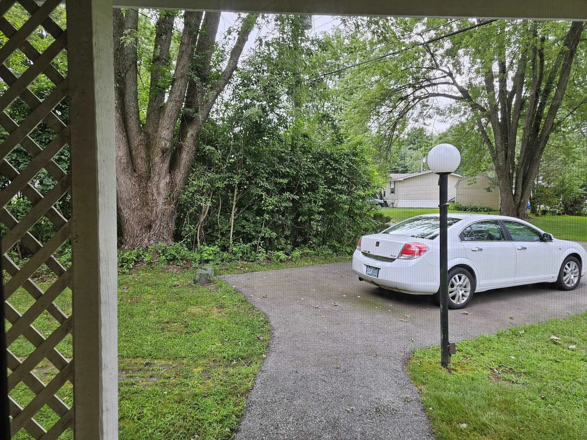 17 Brenda Street Nashua NH 03062