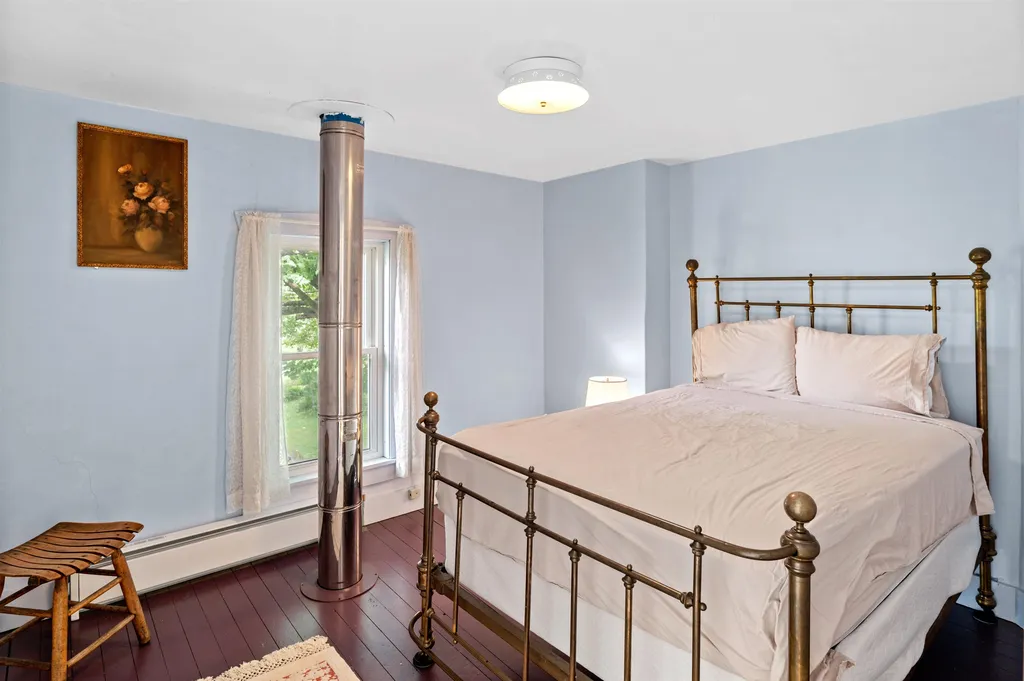 220 Hollow Road Waterbury VT 06577