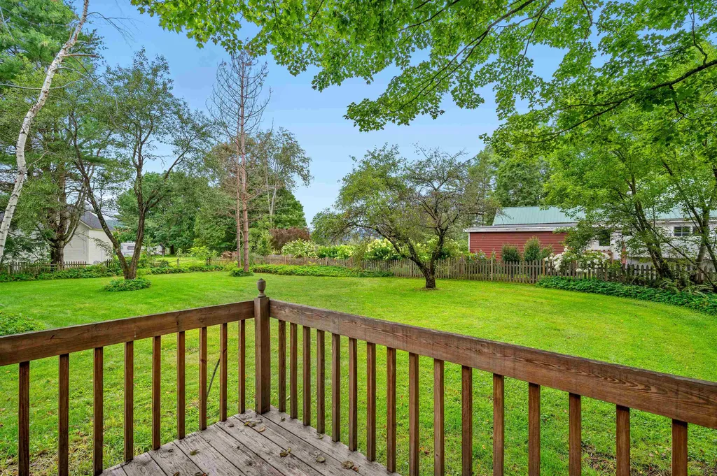 220 Hollow Road Waterbury VT 06577