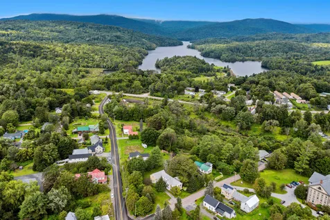 220 Hollow Road Waterbury VT 06577