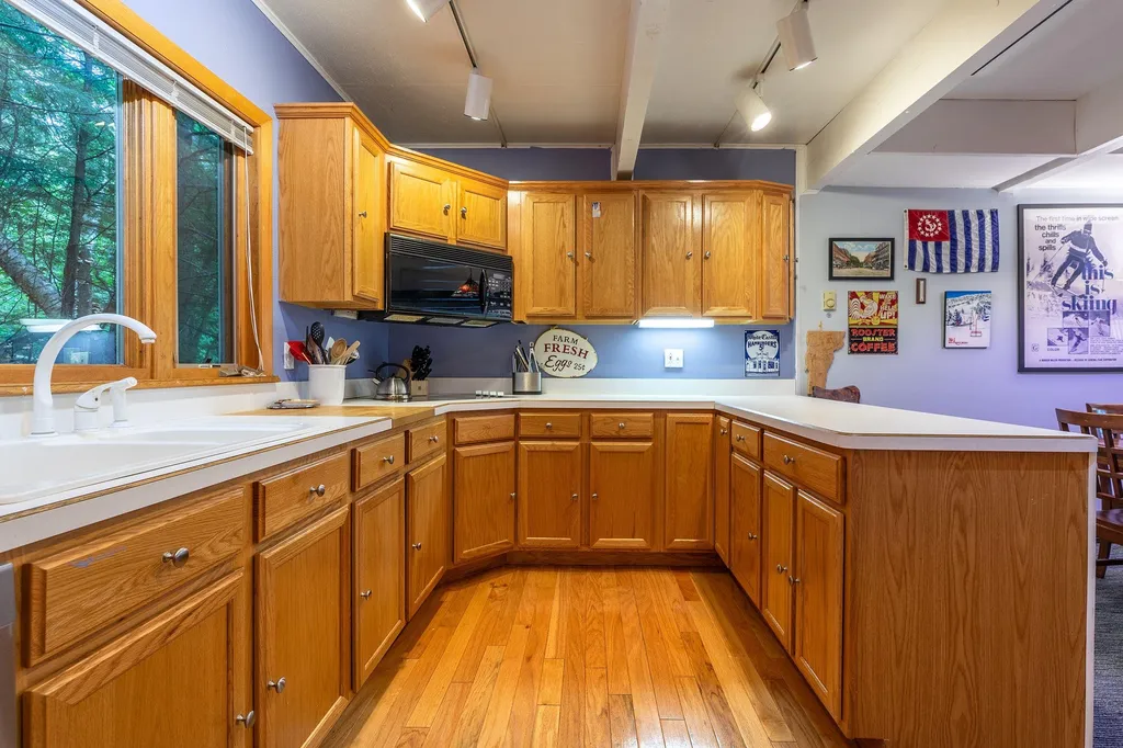 13 Stratton West Road Winhall VT 05340