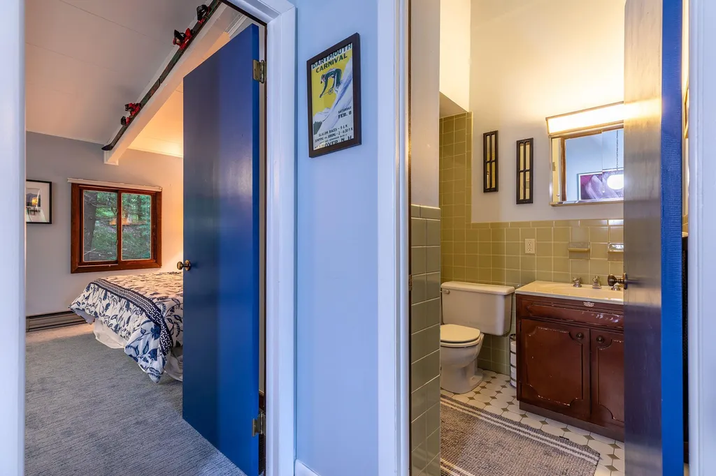 13 Stratton West Road Winhall VT 05340