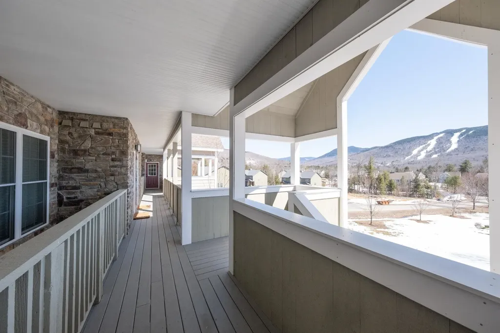 12 Twin Tip Terrace Lincoln NH 03251