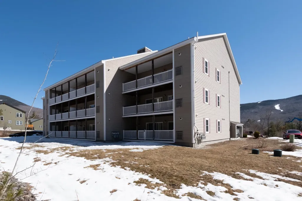 12 Twin Tip Terrace Lincoln NH 03251