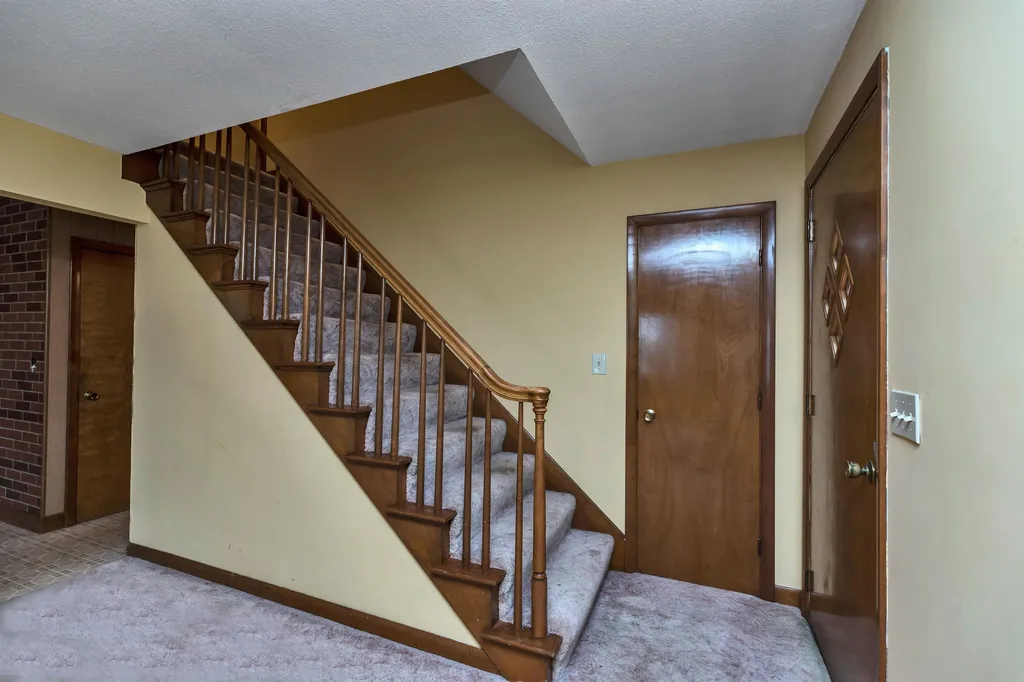 20 Holly Drive Nashua NH 03063