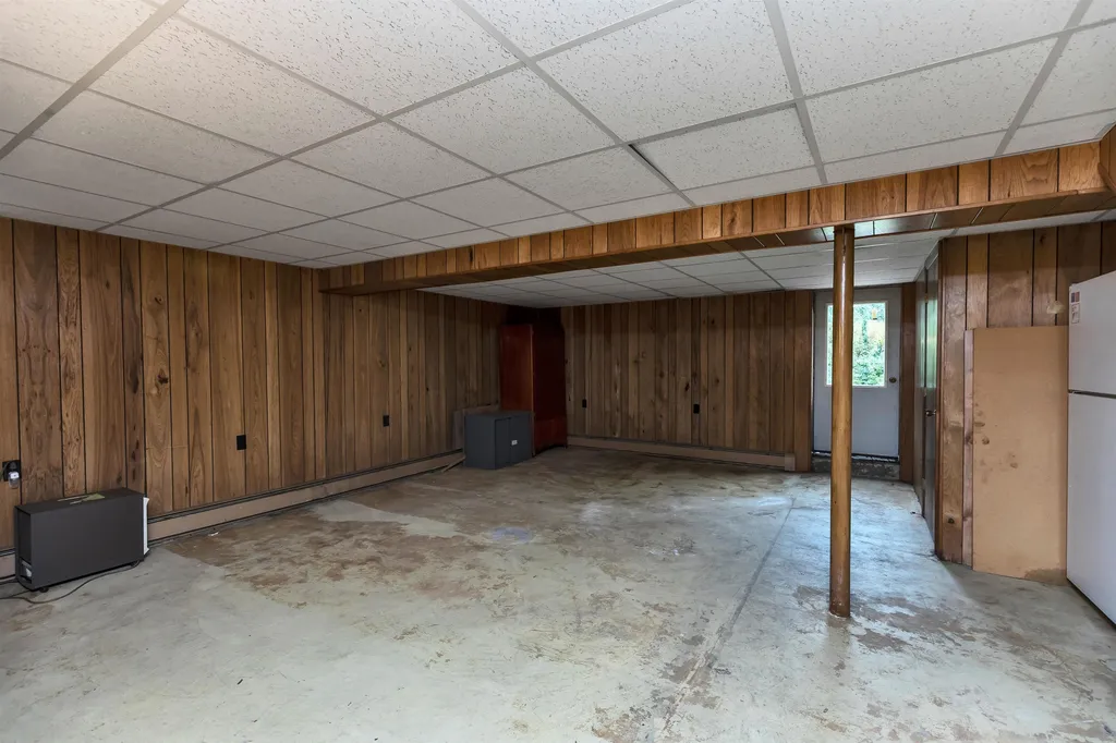 20 Holly Drive Nashua NH 03063