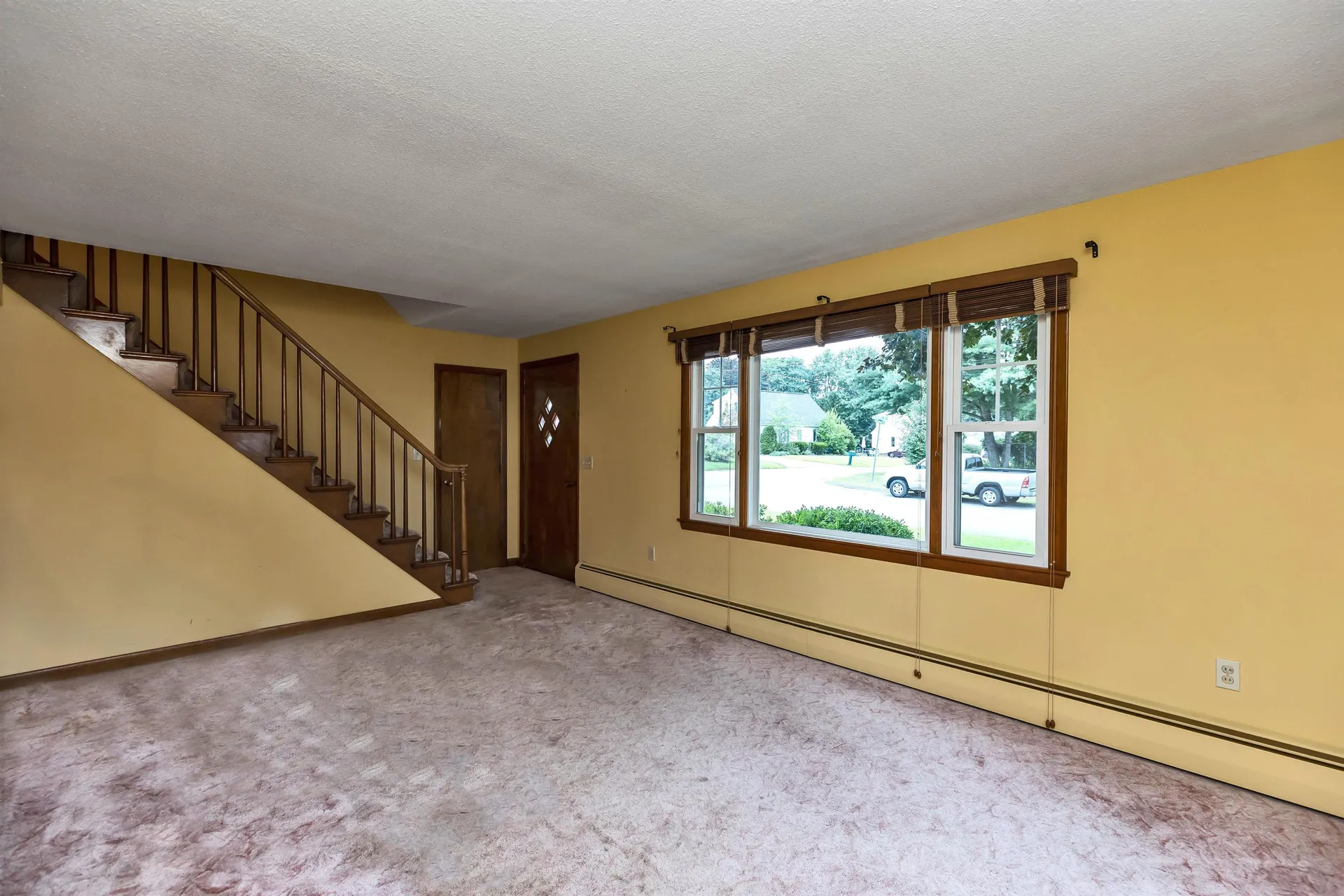 20 Holly Drive Nashua NH 03063