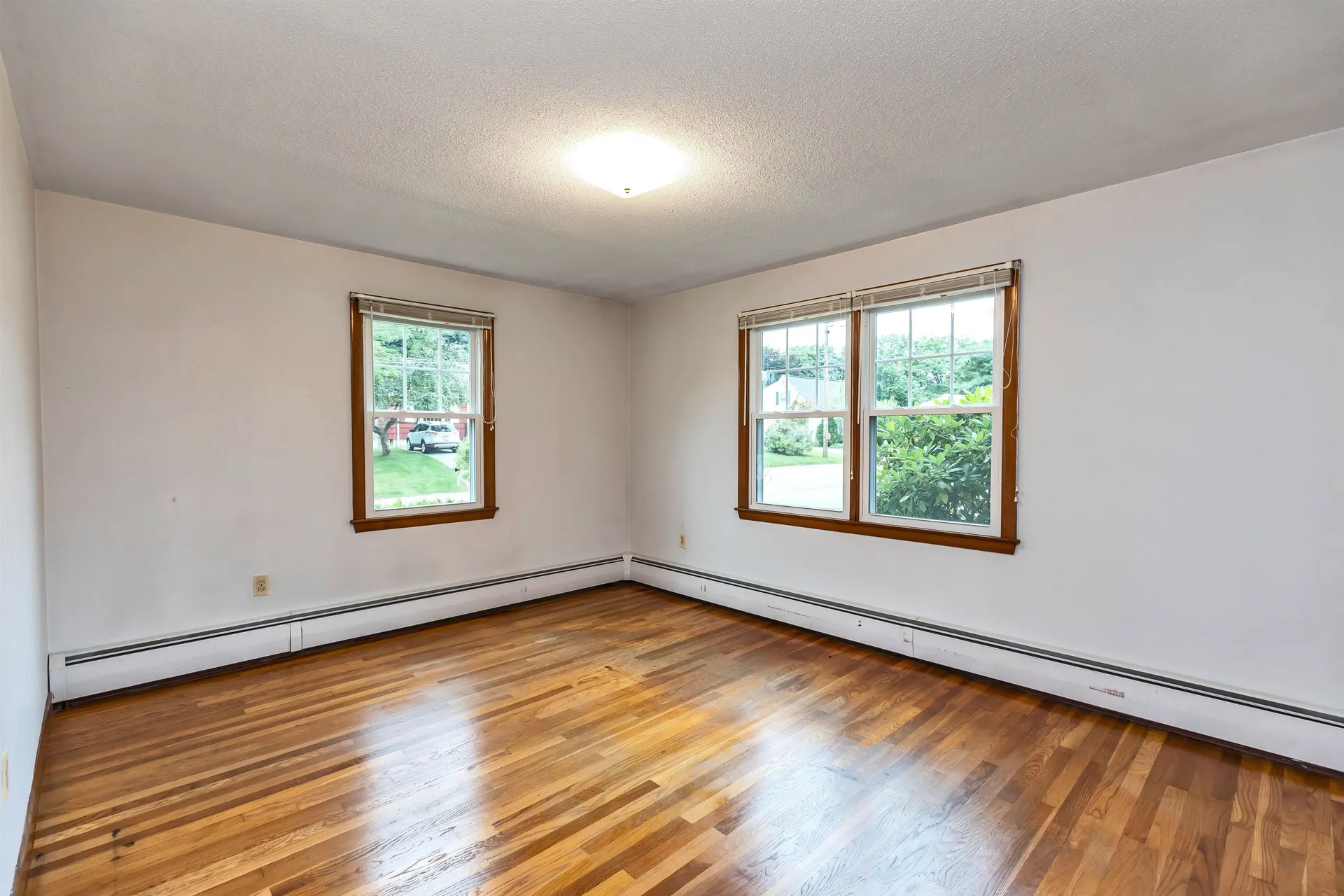 20 Holly Drive Nashua NH 03063