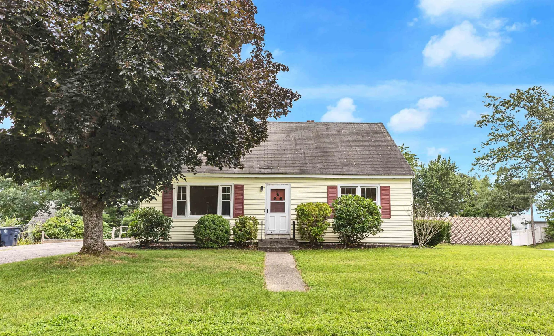 20 Holly Drive Nashua NH 03063