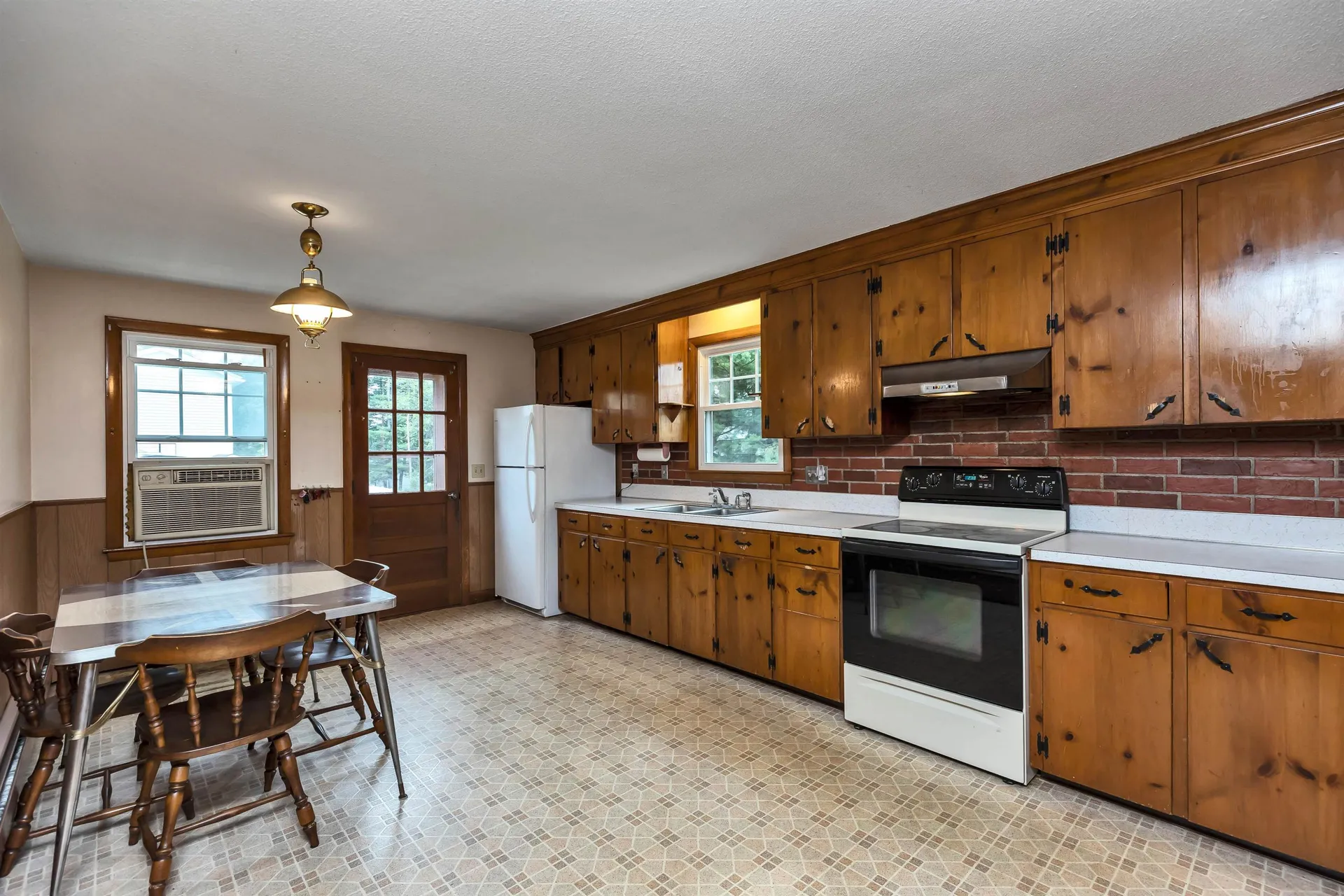 20 Holly Drive Nashua NH 03063