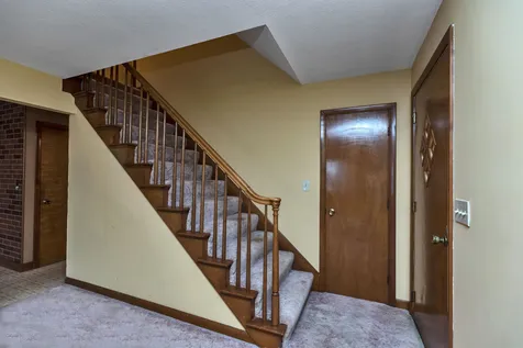 20 Holly Drive Nashua NH 03063