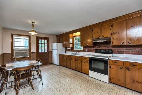 20 Holly Drive Nashua NH 03063