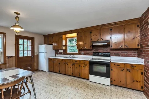 20 Holly Drive Nashua NH 03063