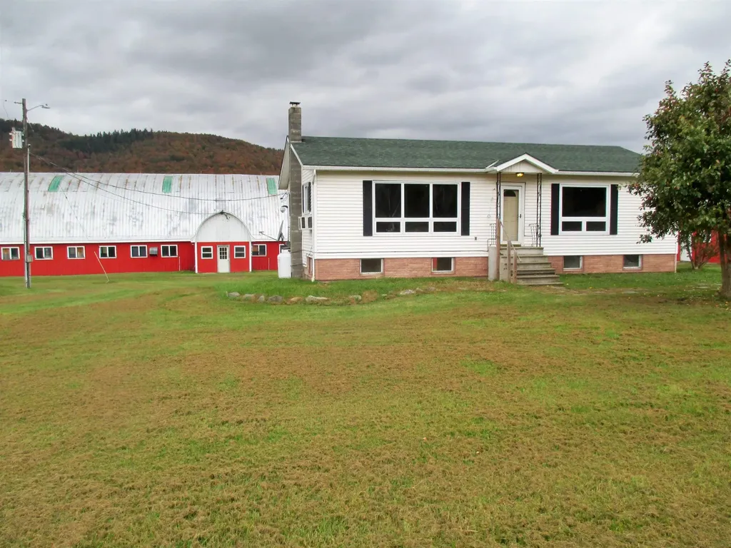 556 Vt Route 100 Lowell VT 05847