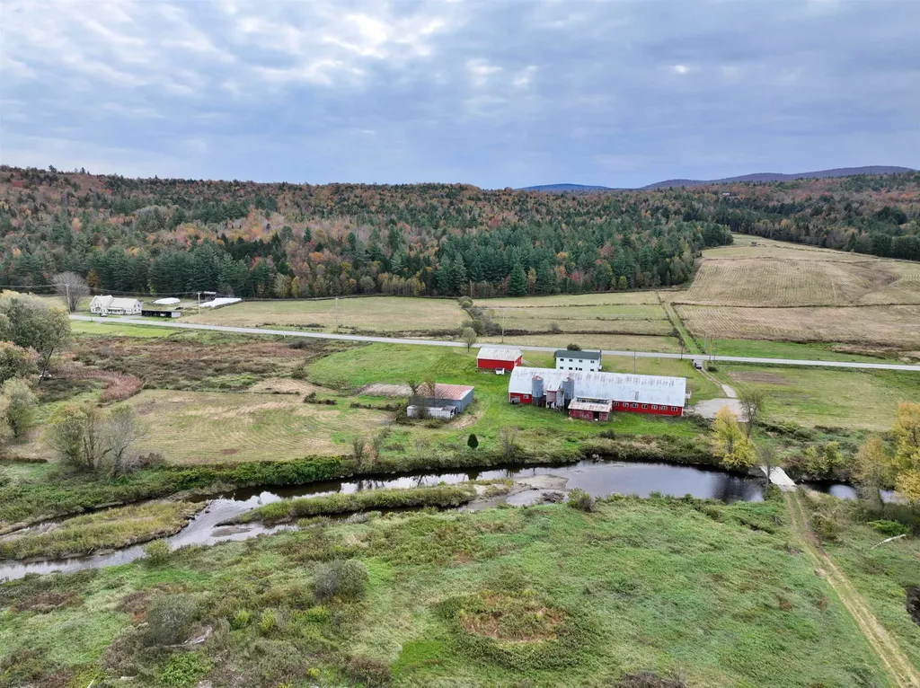 556 Vt Route 100 Lowell VT 05847