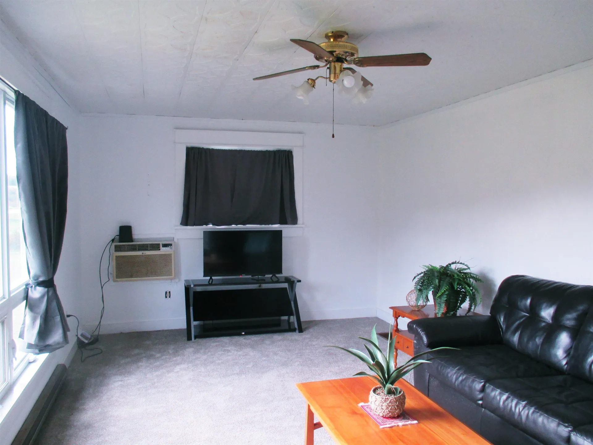 556 Vt Route 100 Lowell VT 05847