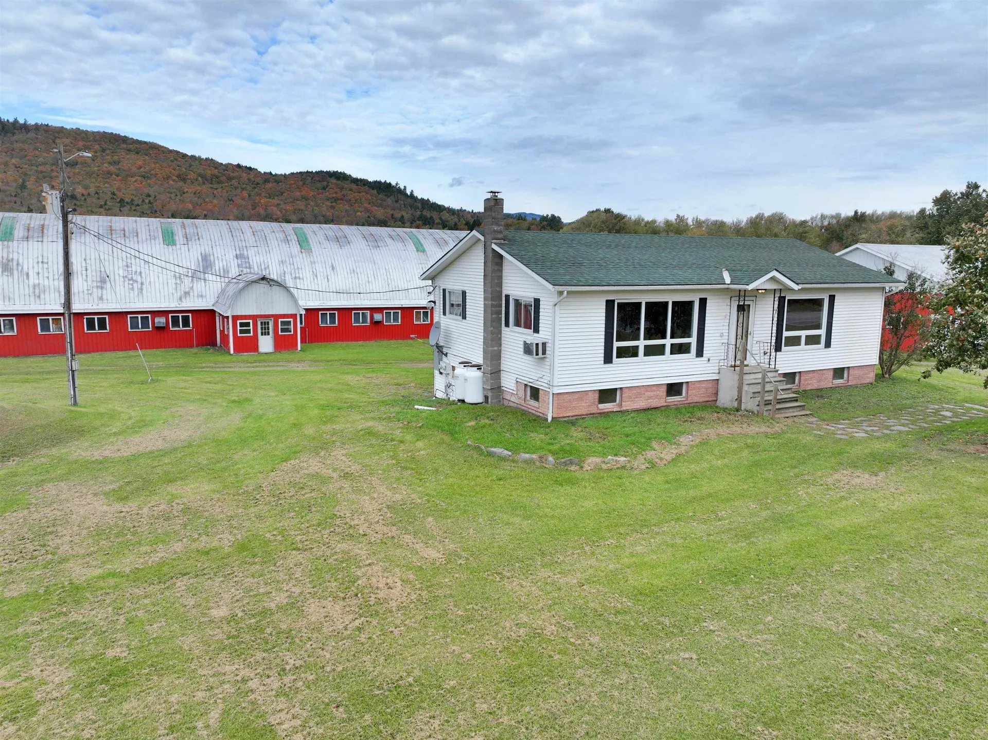 556 Vt Route 100 Lowell VT 05847