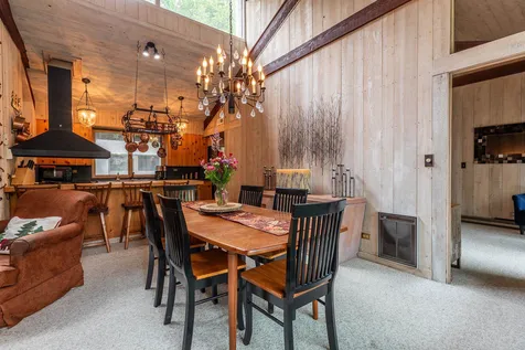 221 Glen Road Peru VT 05152